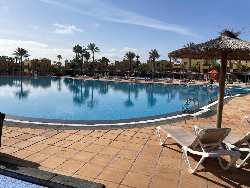 Ferienwohnung Casa Mari Y Jose Con Grandes Piscinas Y Wifi Gratis Corralejo Exterior foto